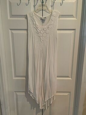 Jessica Taylor White Boho Embroidered Midi Dress - Handkerchief Hem - One Size